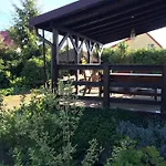 Dom W Lesie Vakantiehuis