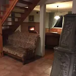 Dom W Lesie Vakantiehuis