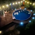 Dom W Lesie Vakantiehuis *