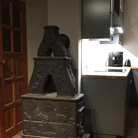 Dom W Lesie Zwierzewo