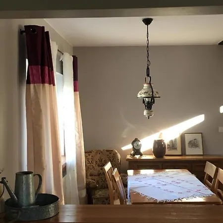 Dom W Lesie Zwierzewo