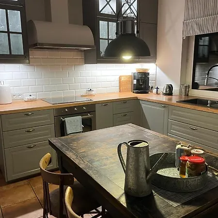 Dom W Lesie Vakantiehuis Zwierzewo